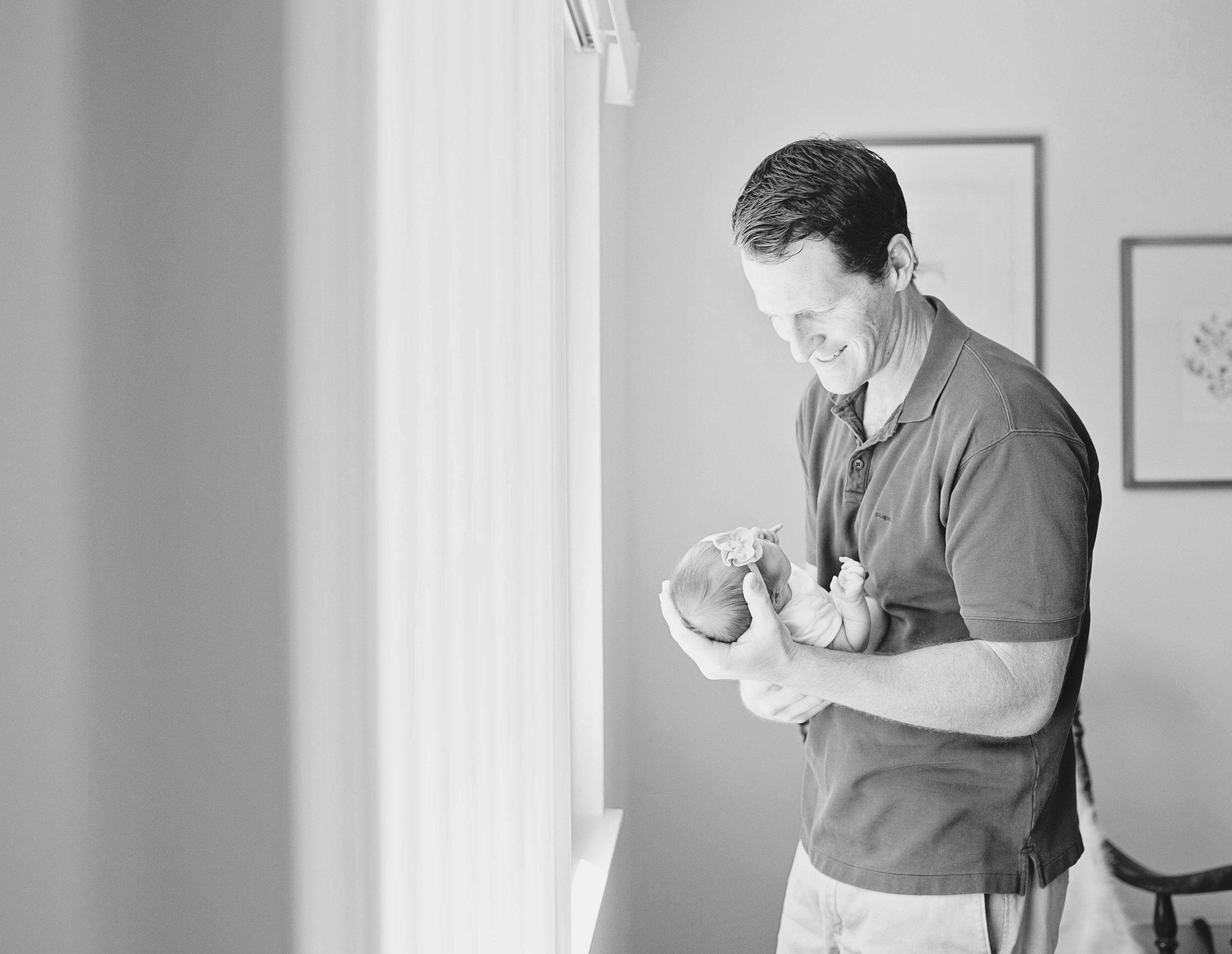 Lifestyle Newborn Session | Phoenix Newborn Photographer