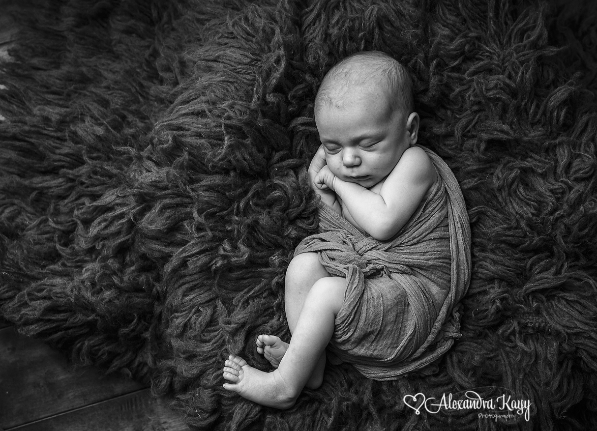 West Hills Newborn Photographer