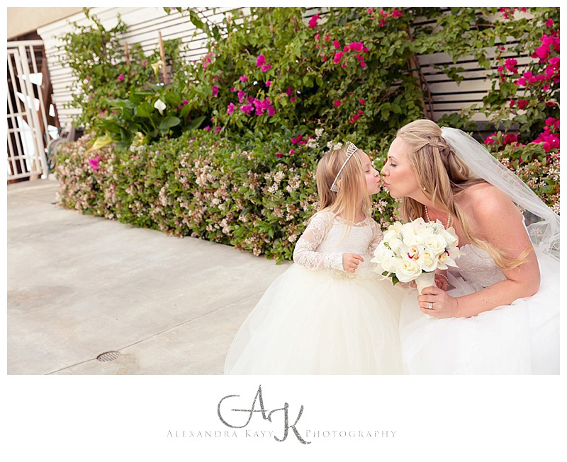 Professional Phoenix Photographer Photographs Malibu Wedding