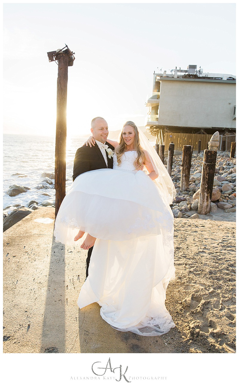 Professional Phoenix Photographer Photographs Malibu Wedding