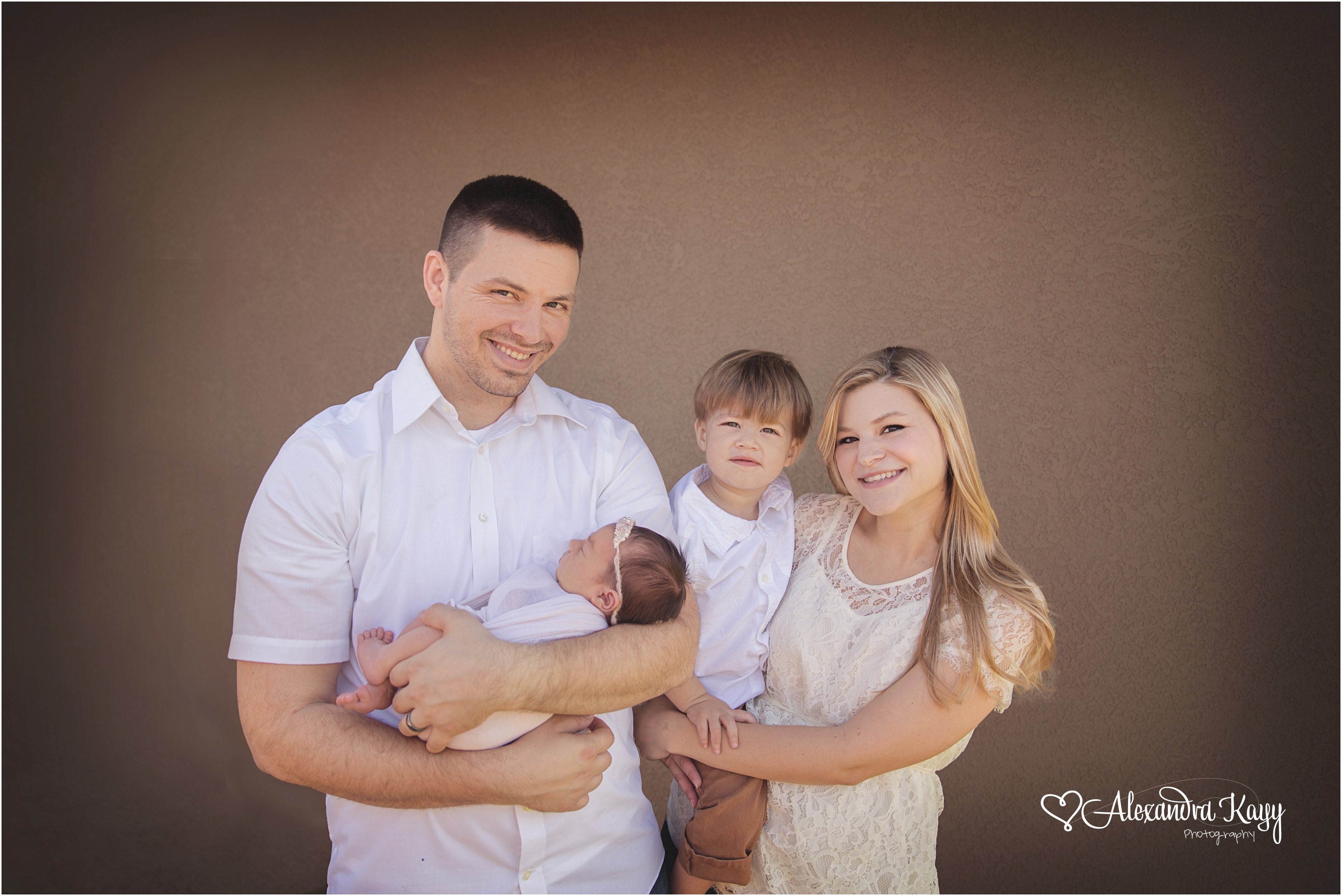 ThousandOaksBabyPhotographer_AlexandraKayyPhotography_0116.jpg