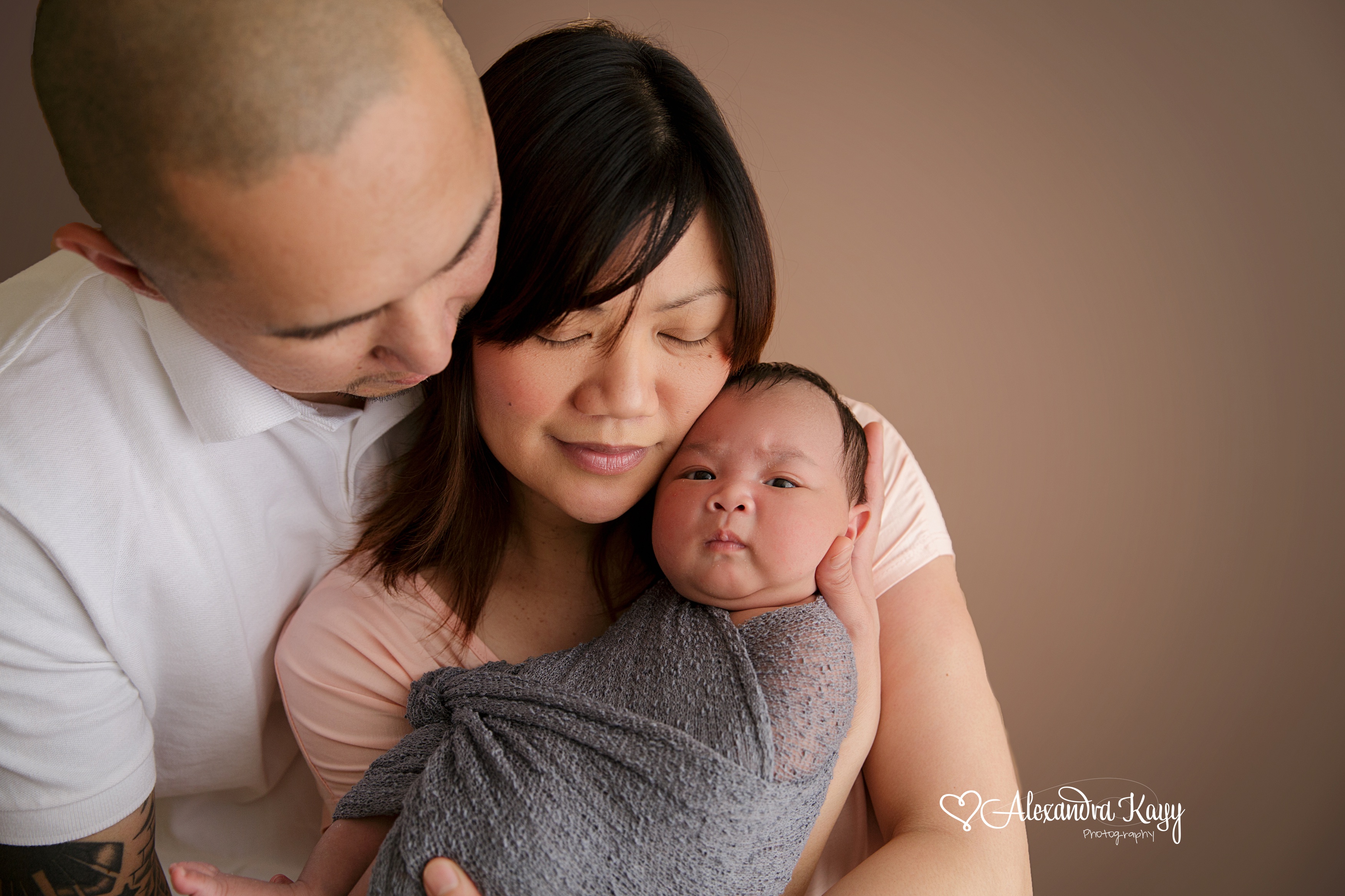 Ventura_County_Newborn_Photographer-AlexandraKayyPhotography_0050.jpg