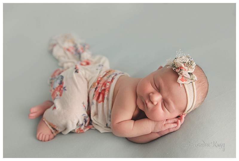 Maricopa County Best Newborn Photographer_0125.jpg