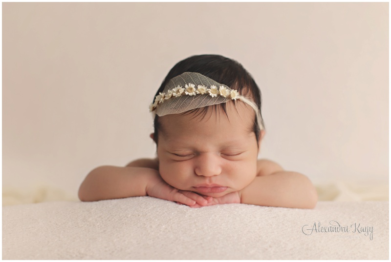 SimiValley_Newborn_Photographer_0353.jpg