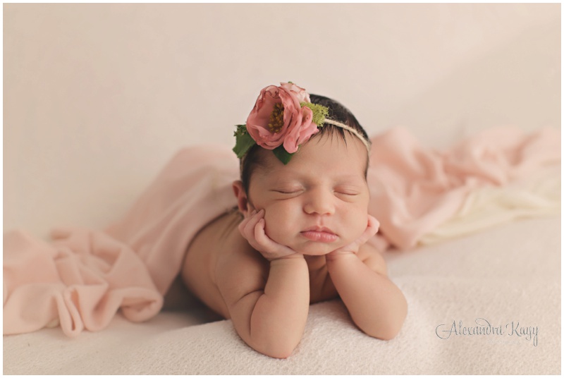 SimiValley_Newborn_Photographer_0355.jpg