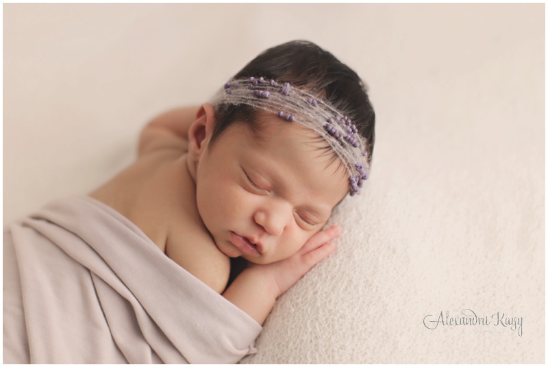 SimiValley_Newborn_Photographer_0358.jpg