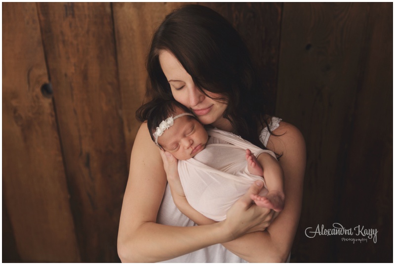 SimiValley_Newborn_Photographer_0361.jpg