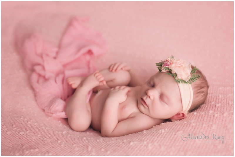 SimiValley_Newborn_Photographer_0394.jpg