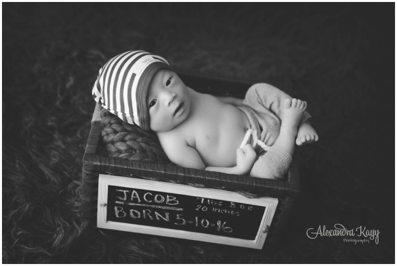 Arizona Newborn Photographer_0317.jpg