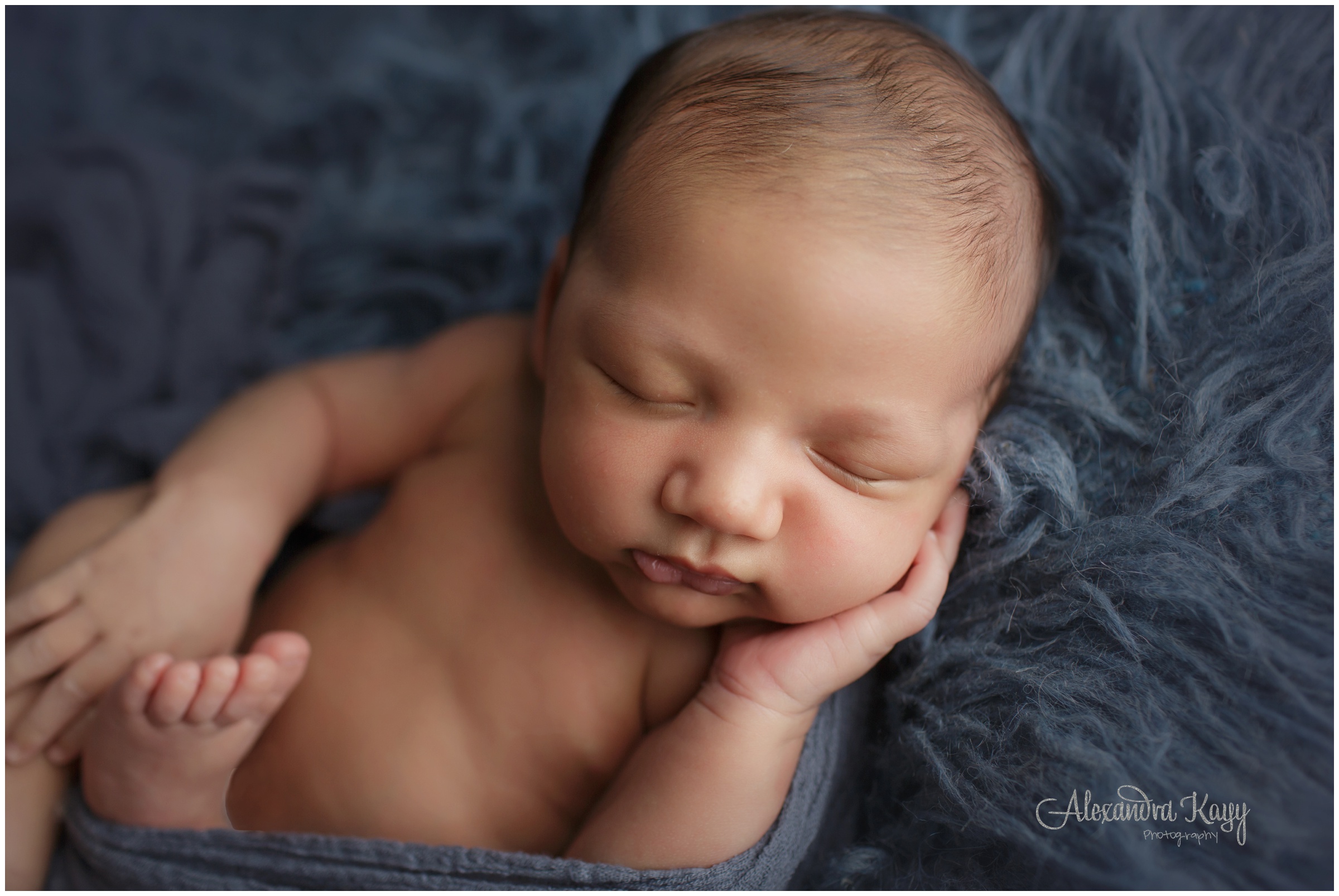 SimiValley_Newborn_Photographer_0506.jpg