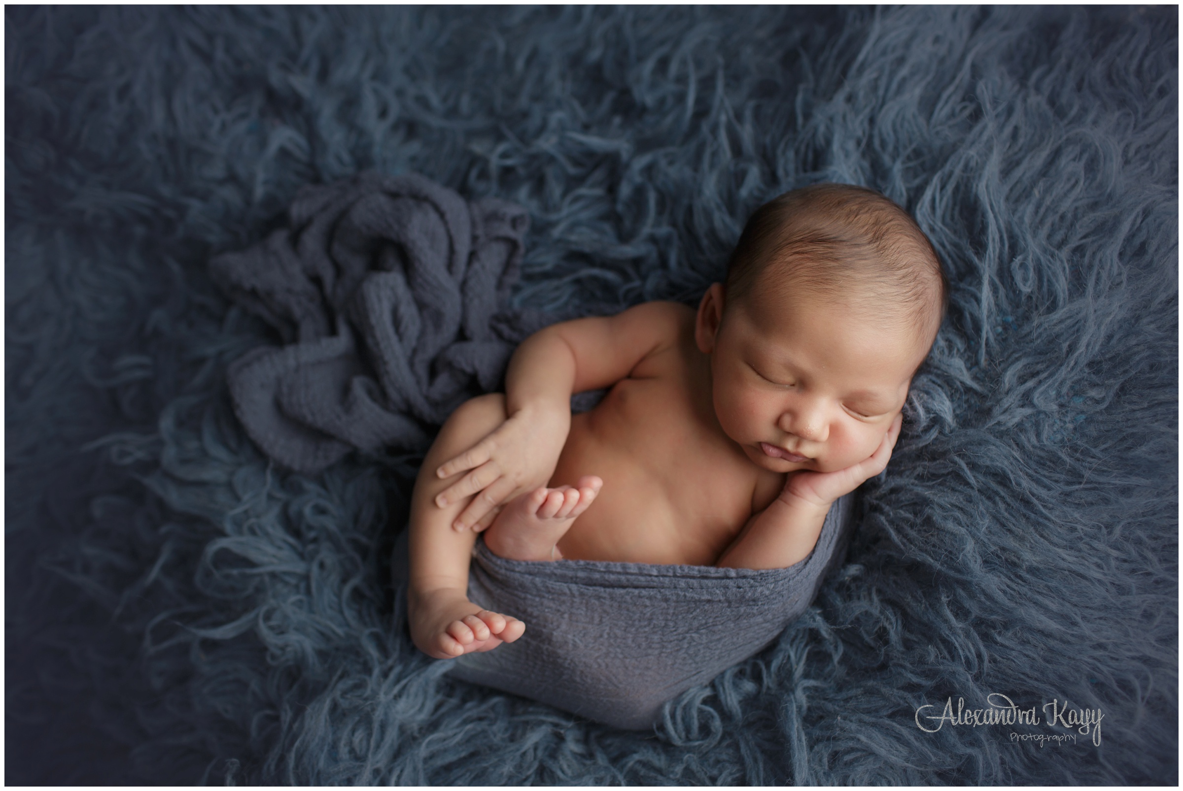 SimiValley_Newborn_Photographer_0507.jpg