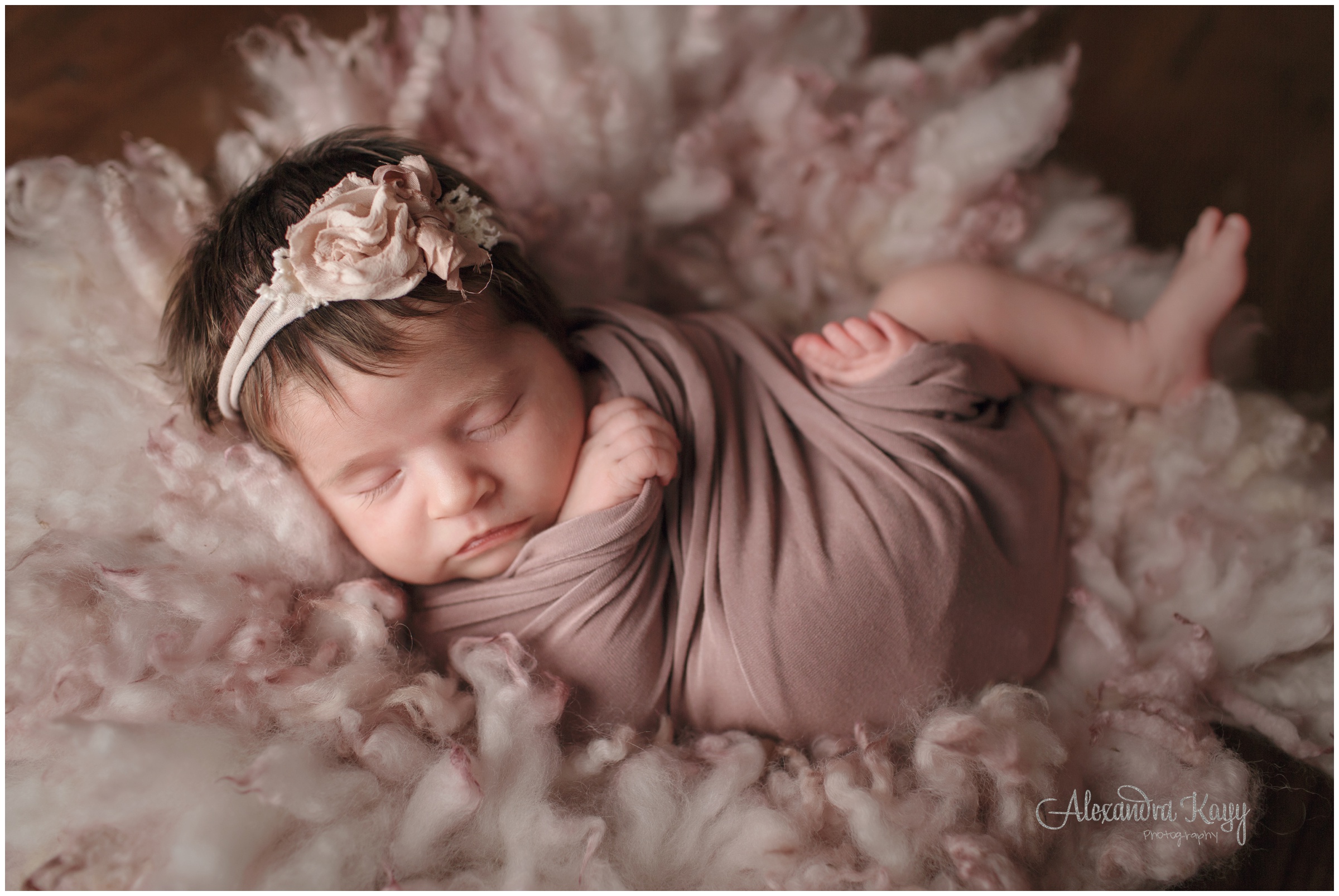 SimiValley_Newborn_Photographer_0514.jpg