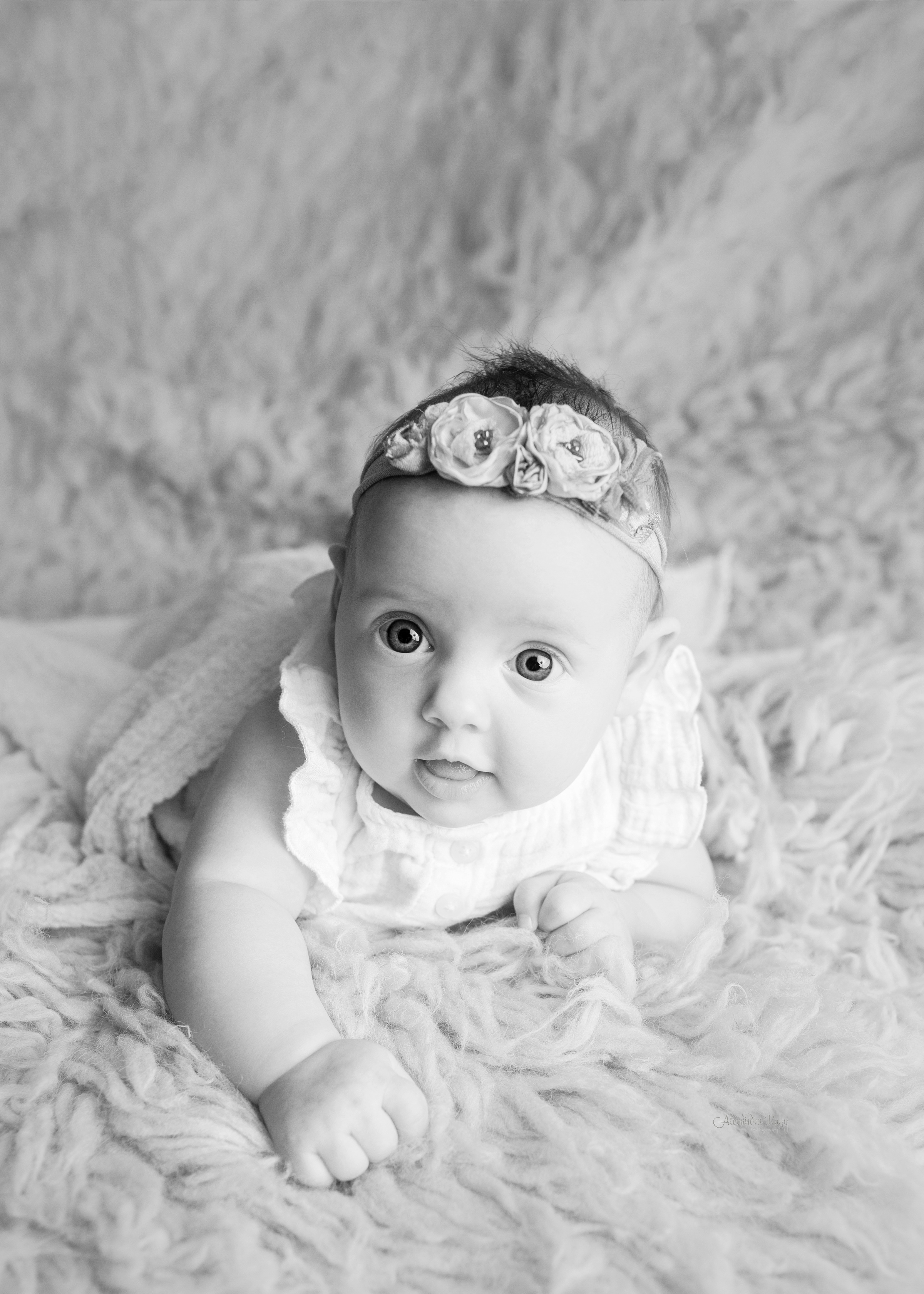 LA_Newborn_Photographer_2004.jpg