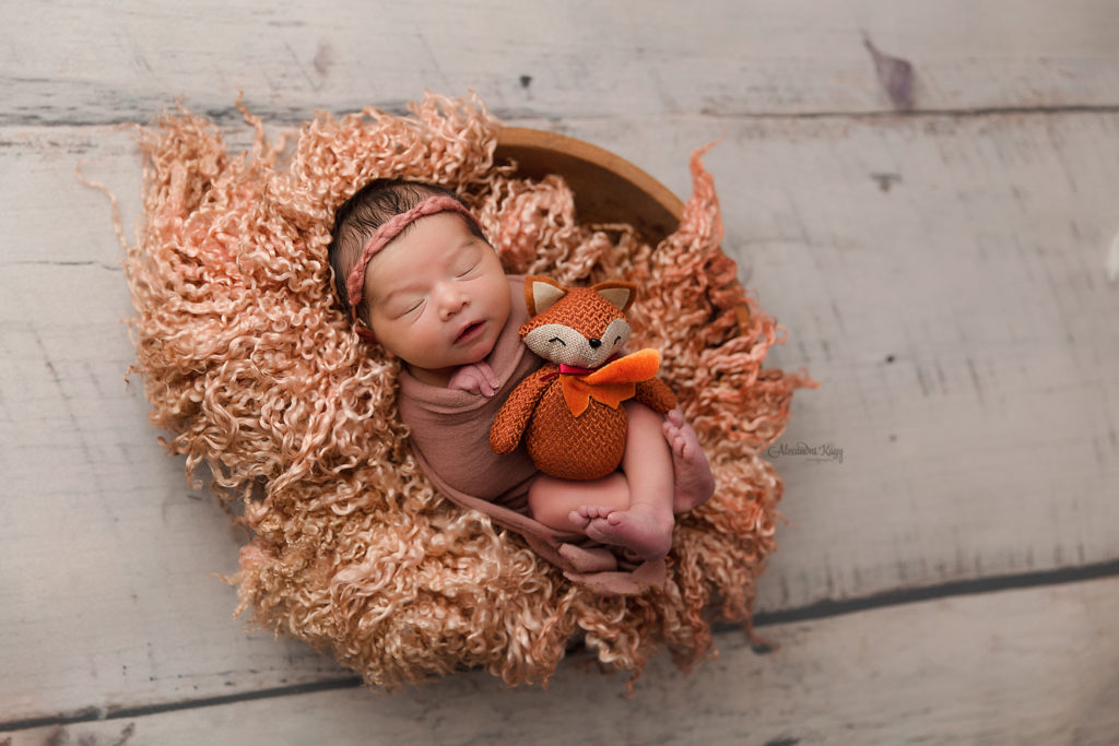 Best Phoenix Newborn Photographer