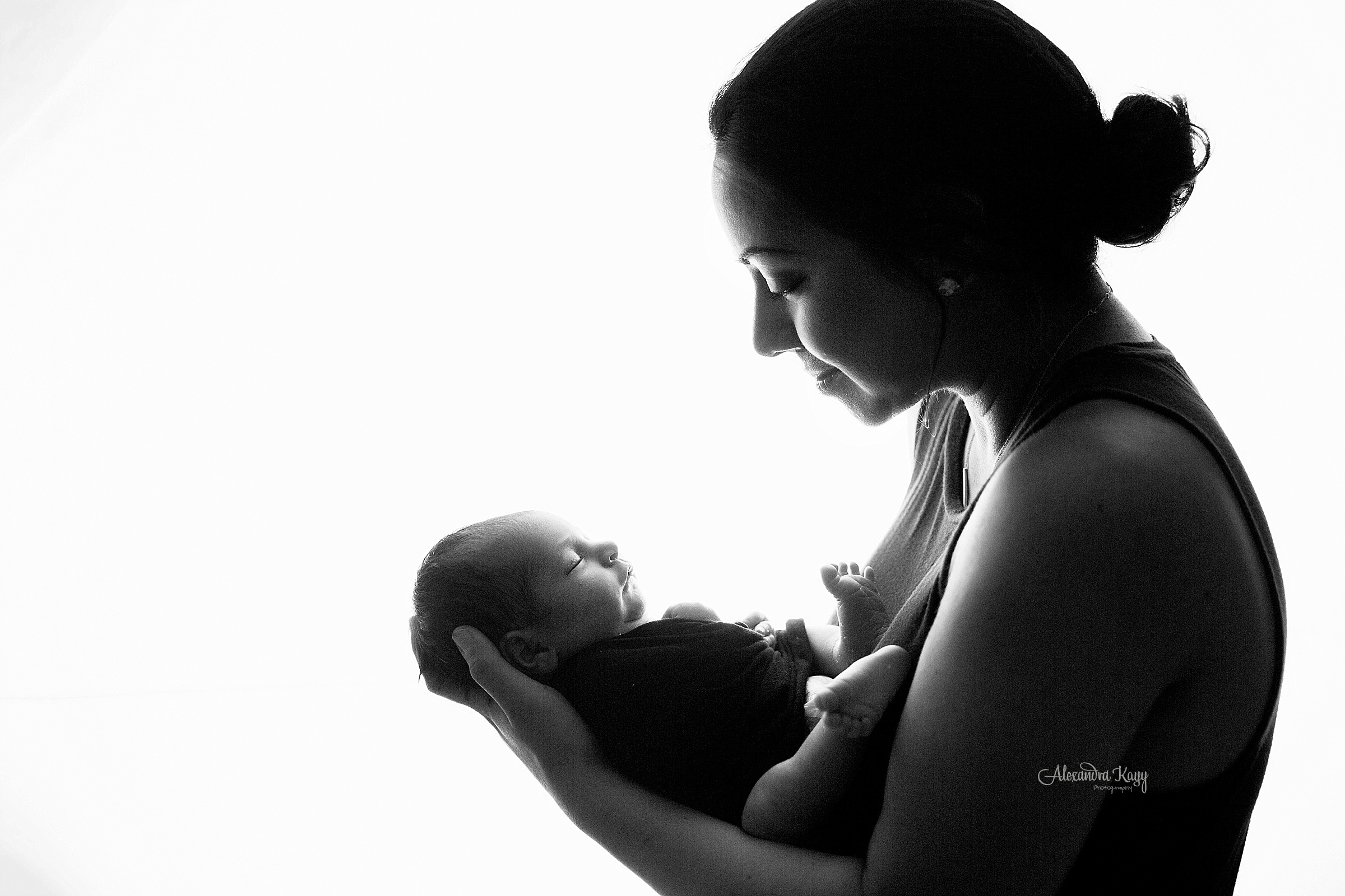 Oxnard Newborn Photographer_0799.jpg