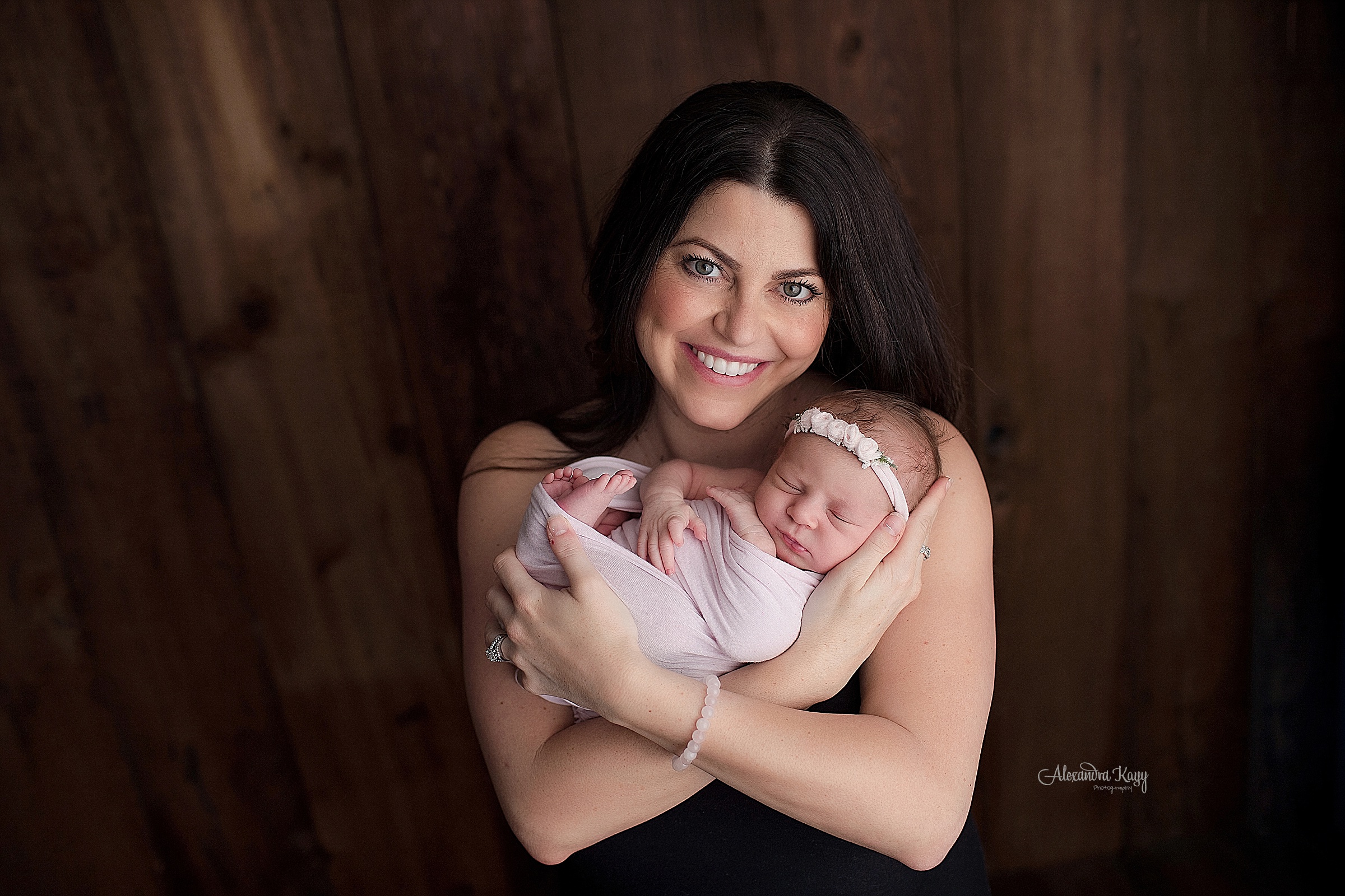 Oxnard Newborn Photographer_1072.jpg