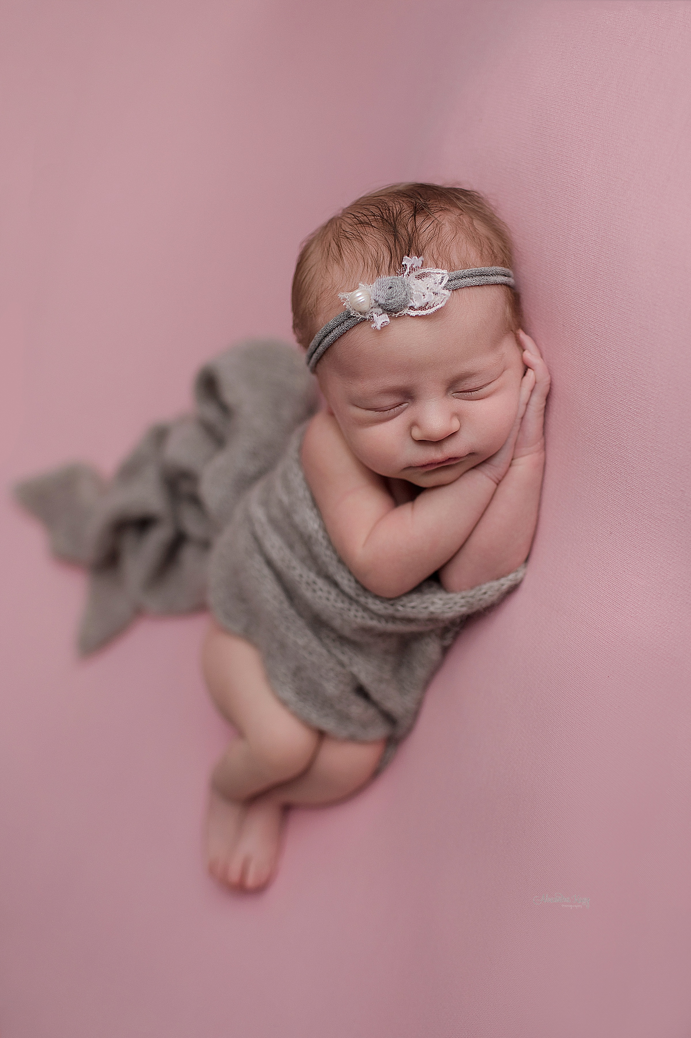 Oxnard Newborn Photographer_1085.jpg