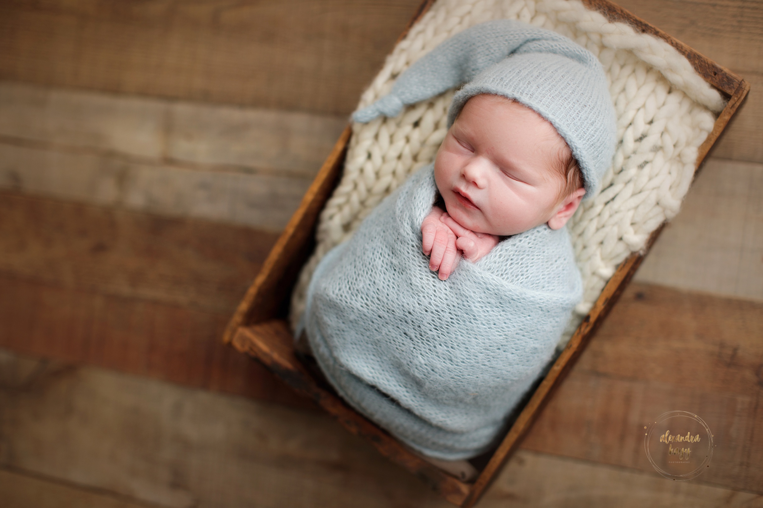 QUEEN CREEK NEWBORN PHOTOGRAPHER