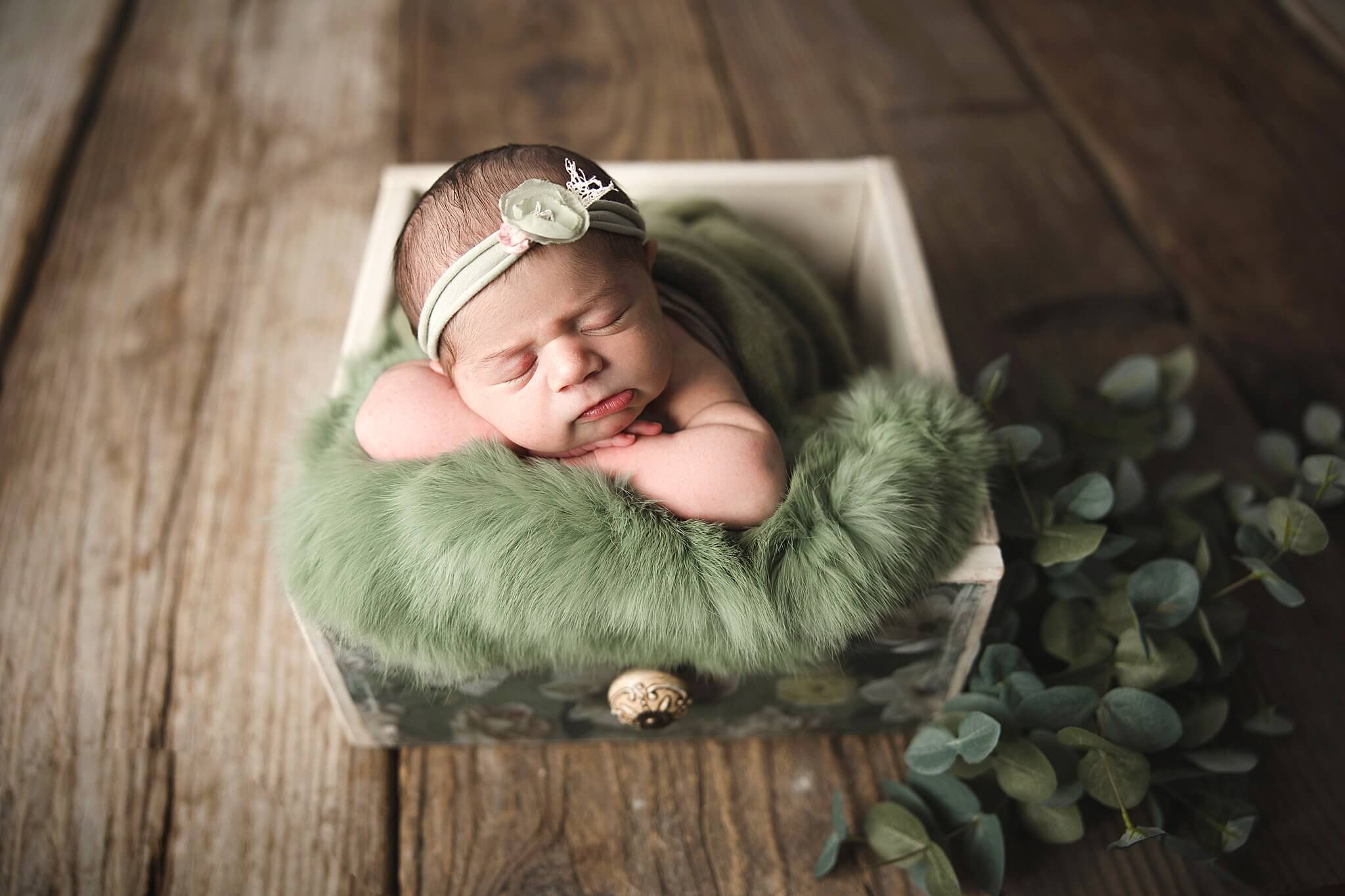 Best Phoenix Newborn Photographer