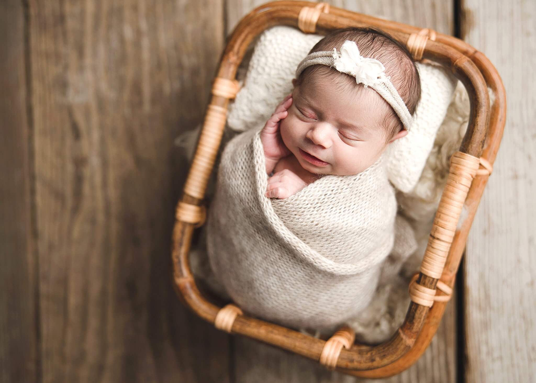 Best Phoenix Newborn Photographer