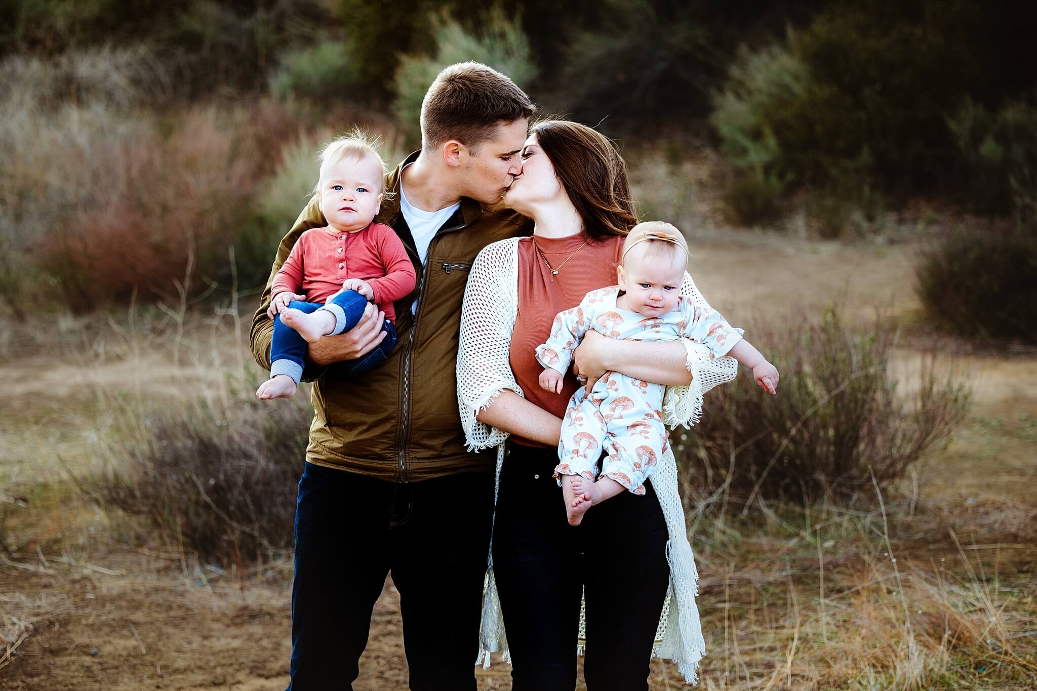 Goodyear AZ Baby photographer, cake smash photography phoenix, baby first birthday photoshoot