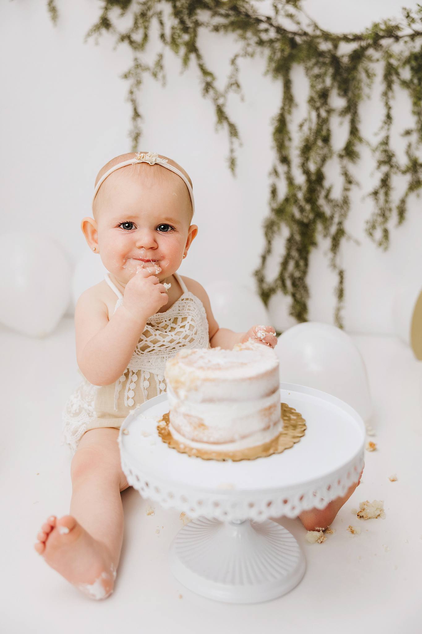 Cake Smash. Phoenix Baby Photographer