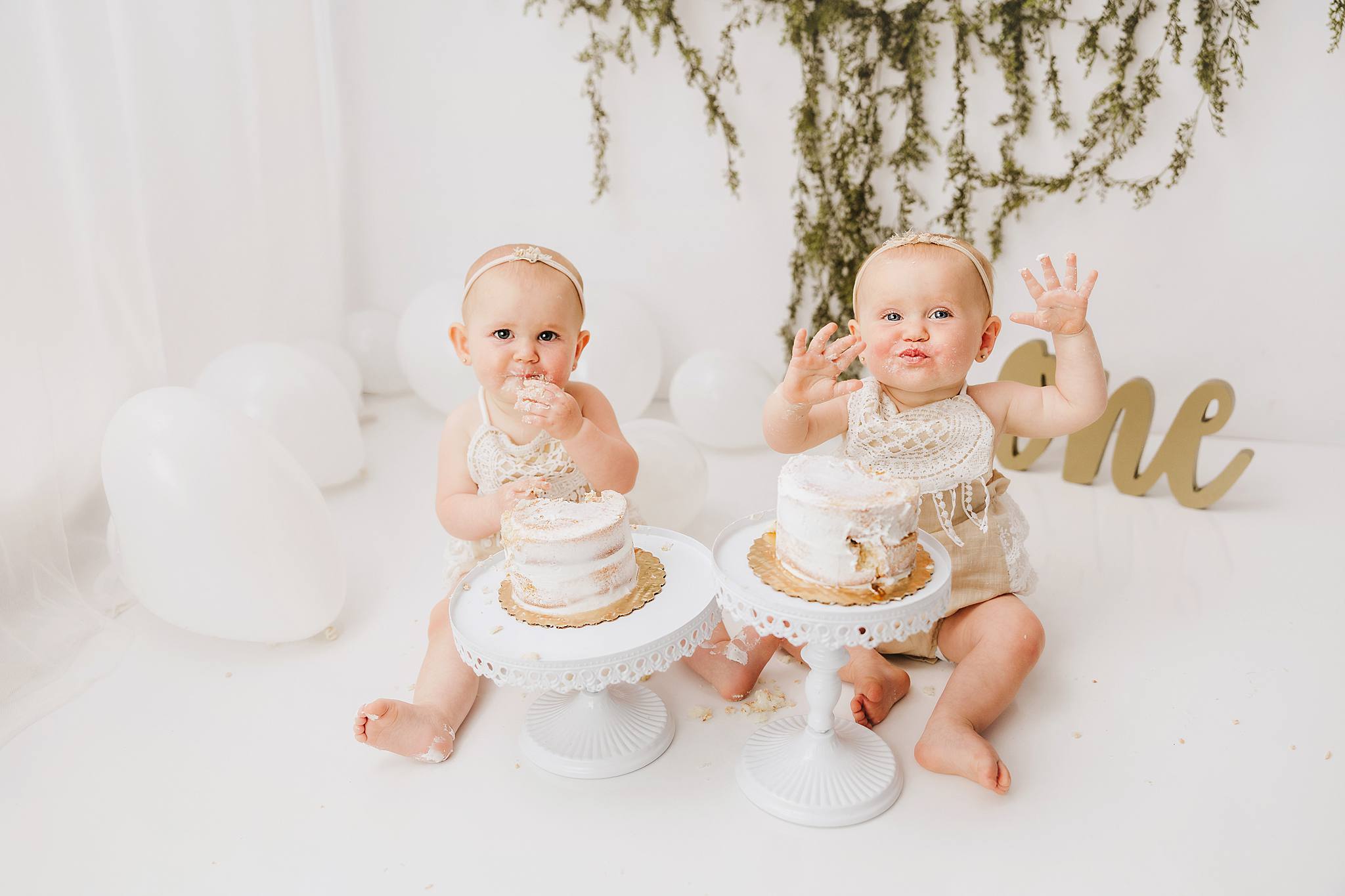 Cake Smash. Phoenix Baby Photographer