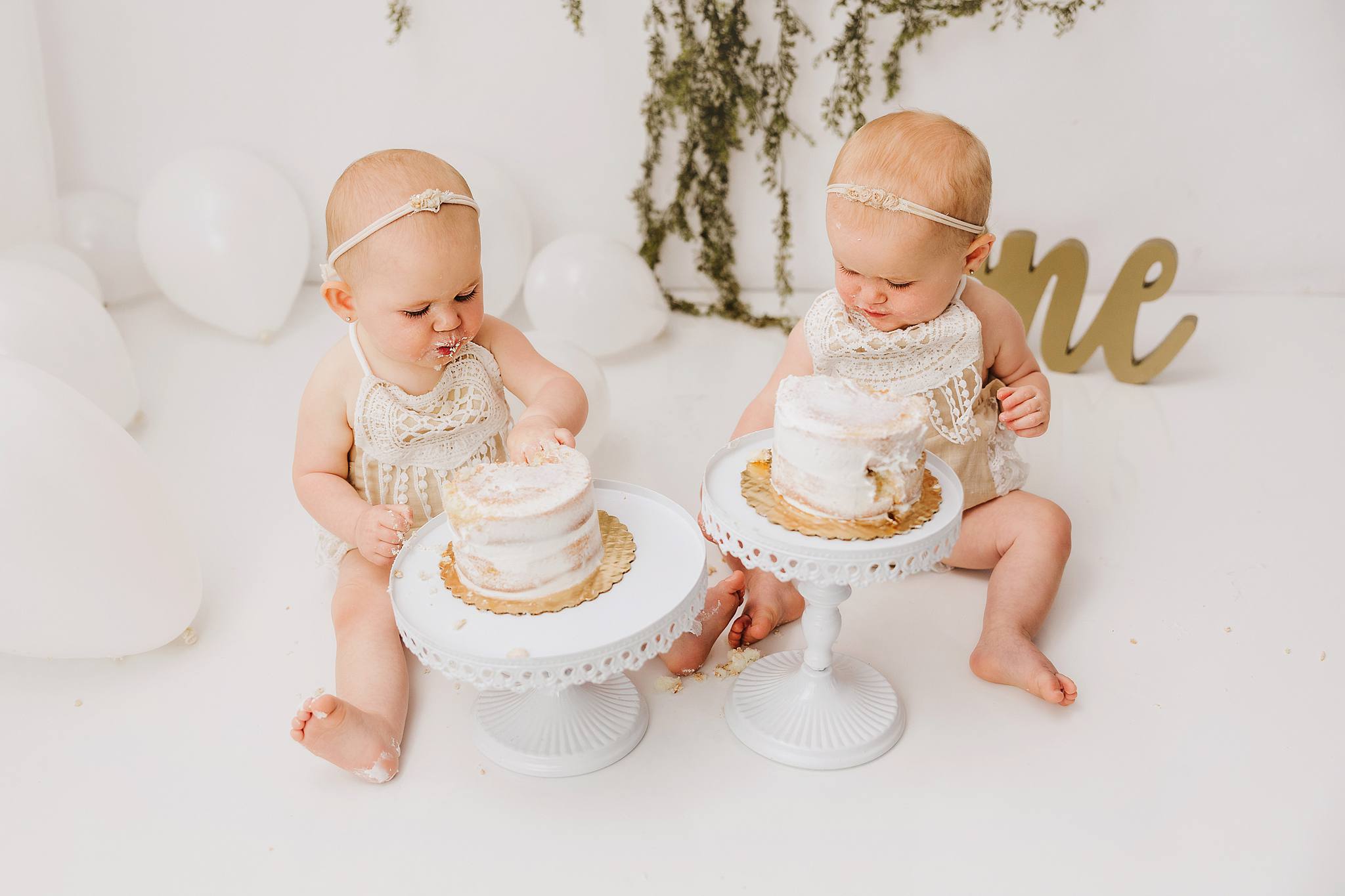 Cake Smash. Phoenix Baby Photographer