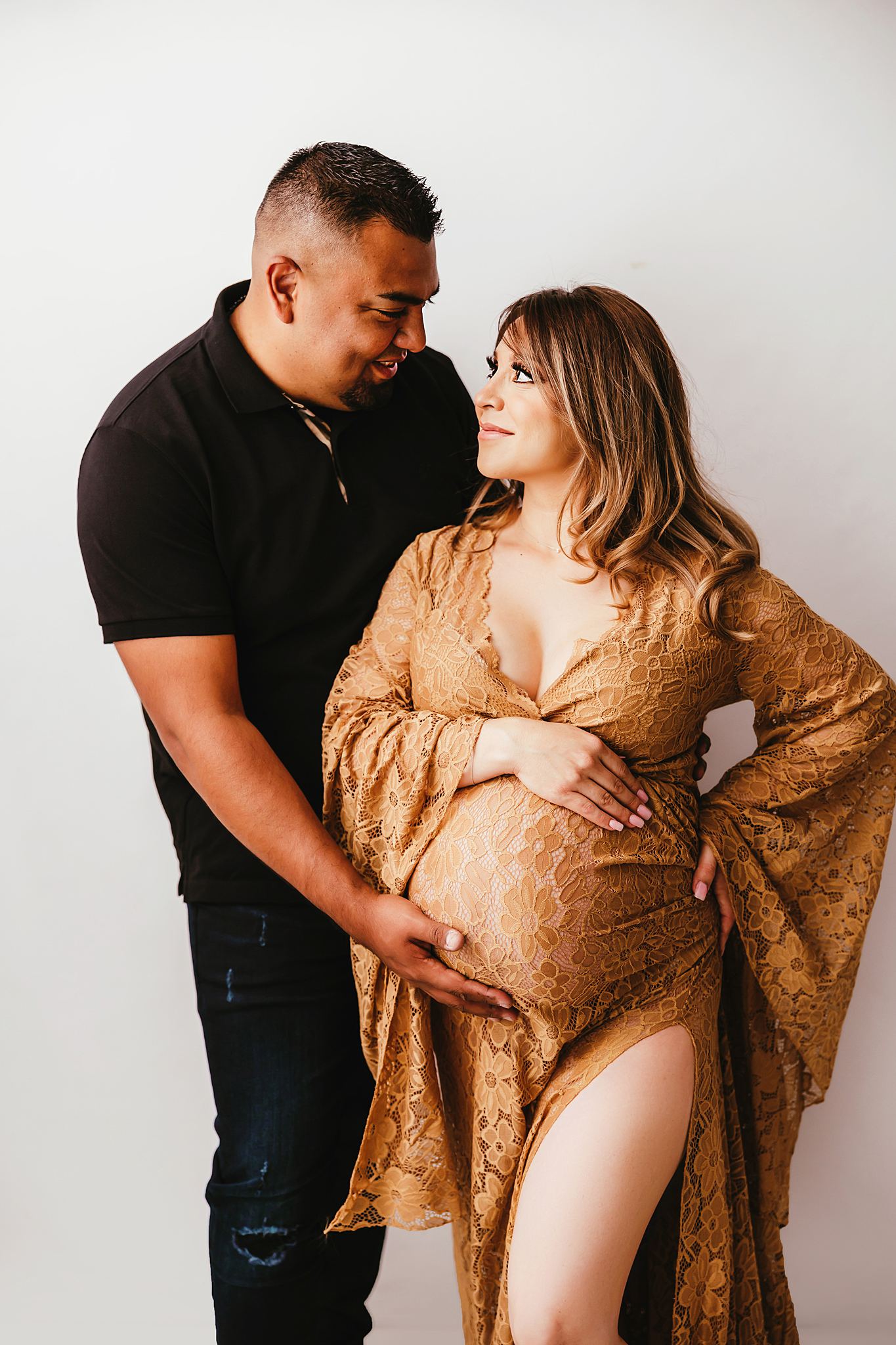 Best Maternity Pictures in Buckeye, AZ