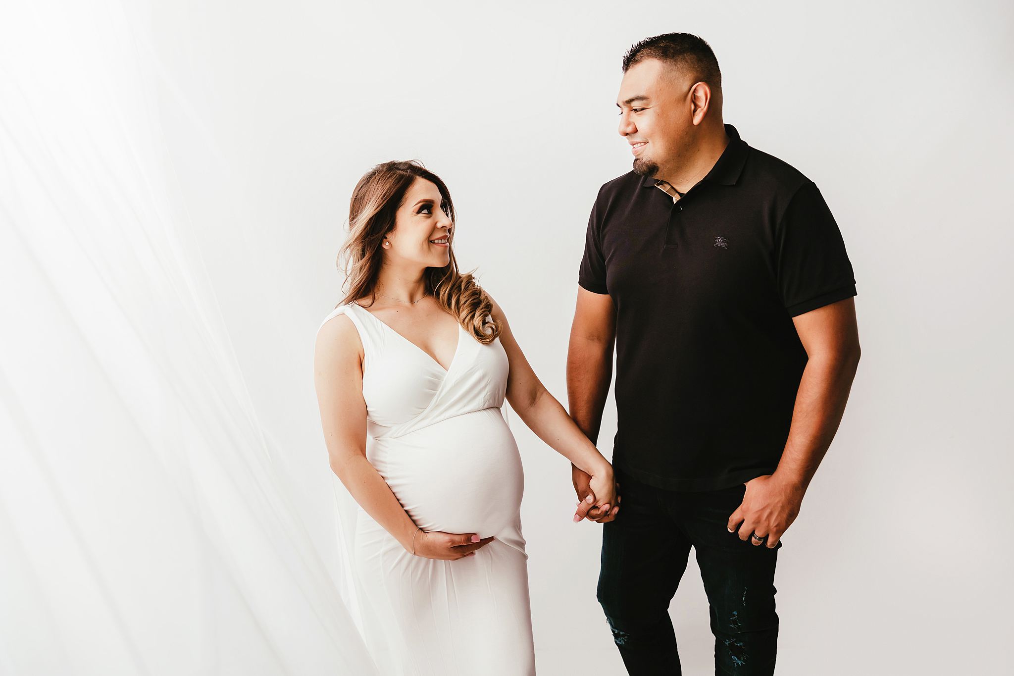 Best Maternity Pictures in Buckeye, AZ