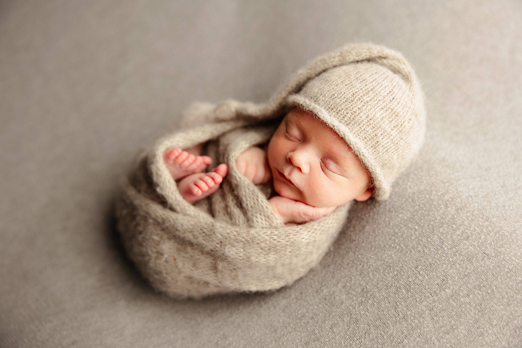 Newborn Photographer in Litchfield Park, AZ