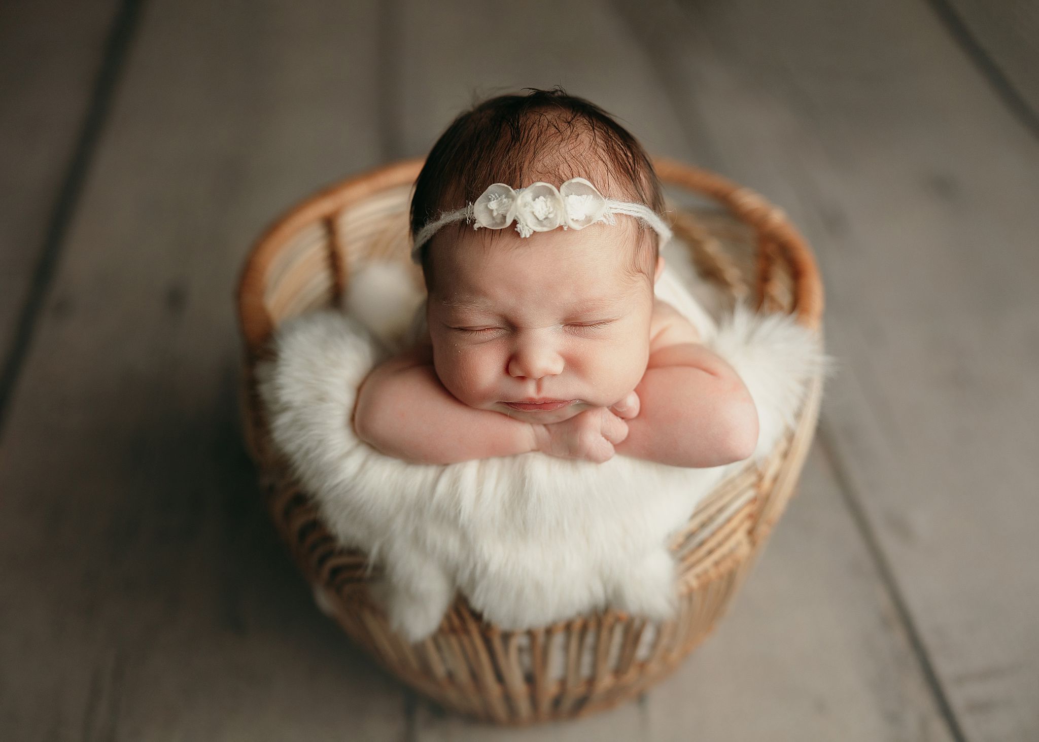 Best Scottsdale AZ Newborn Photographer