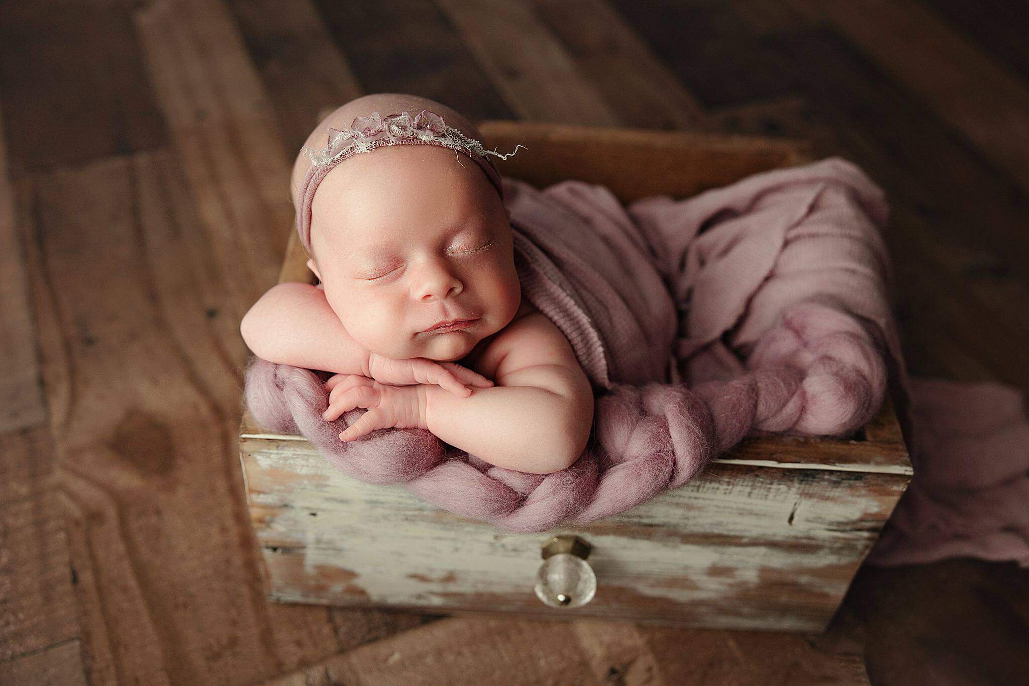 Best Phoenix Newborn Baby Photographer