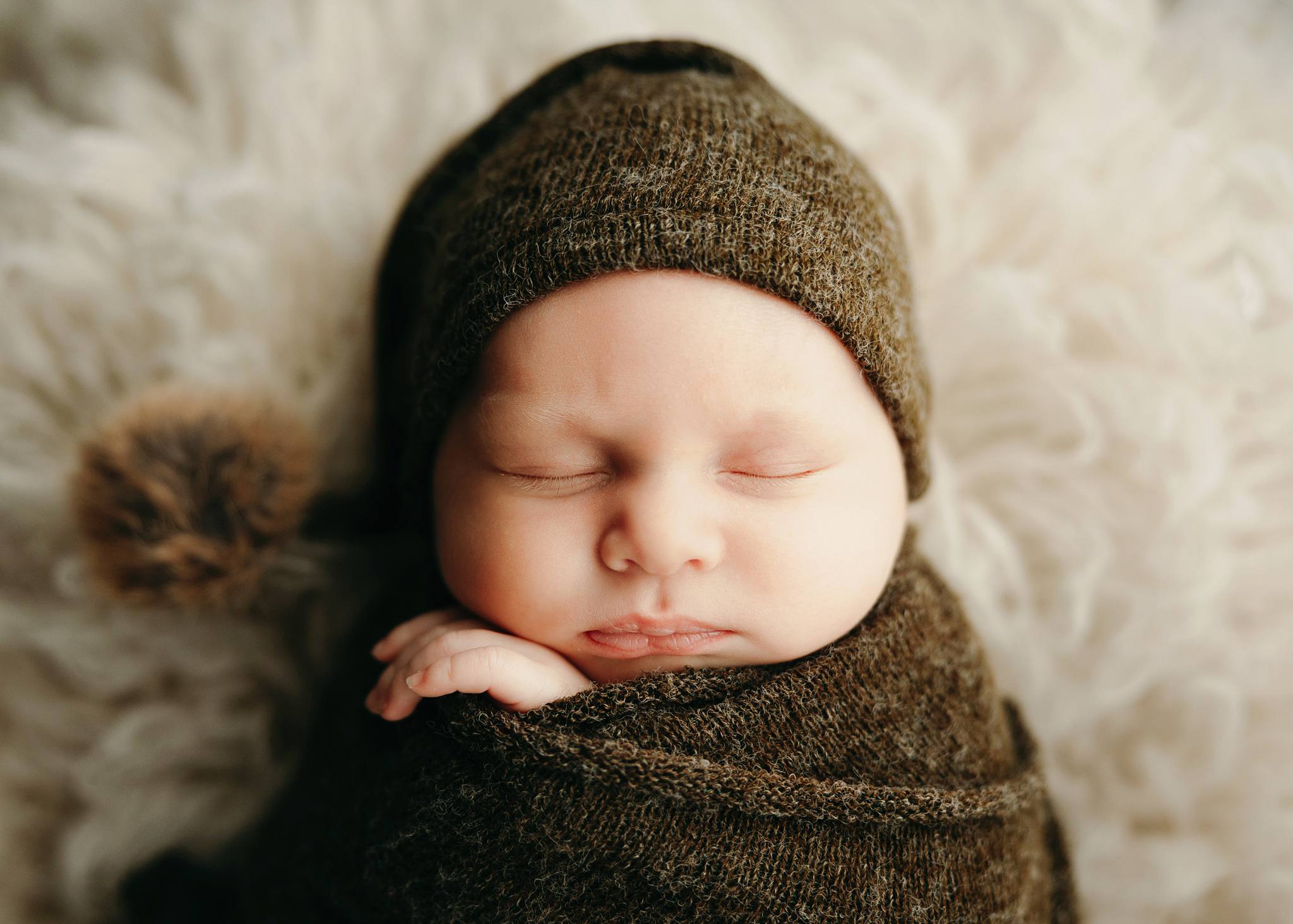 	
Litchfield Park, AZ in home newborn photographer