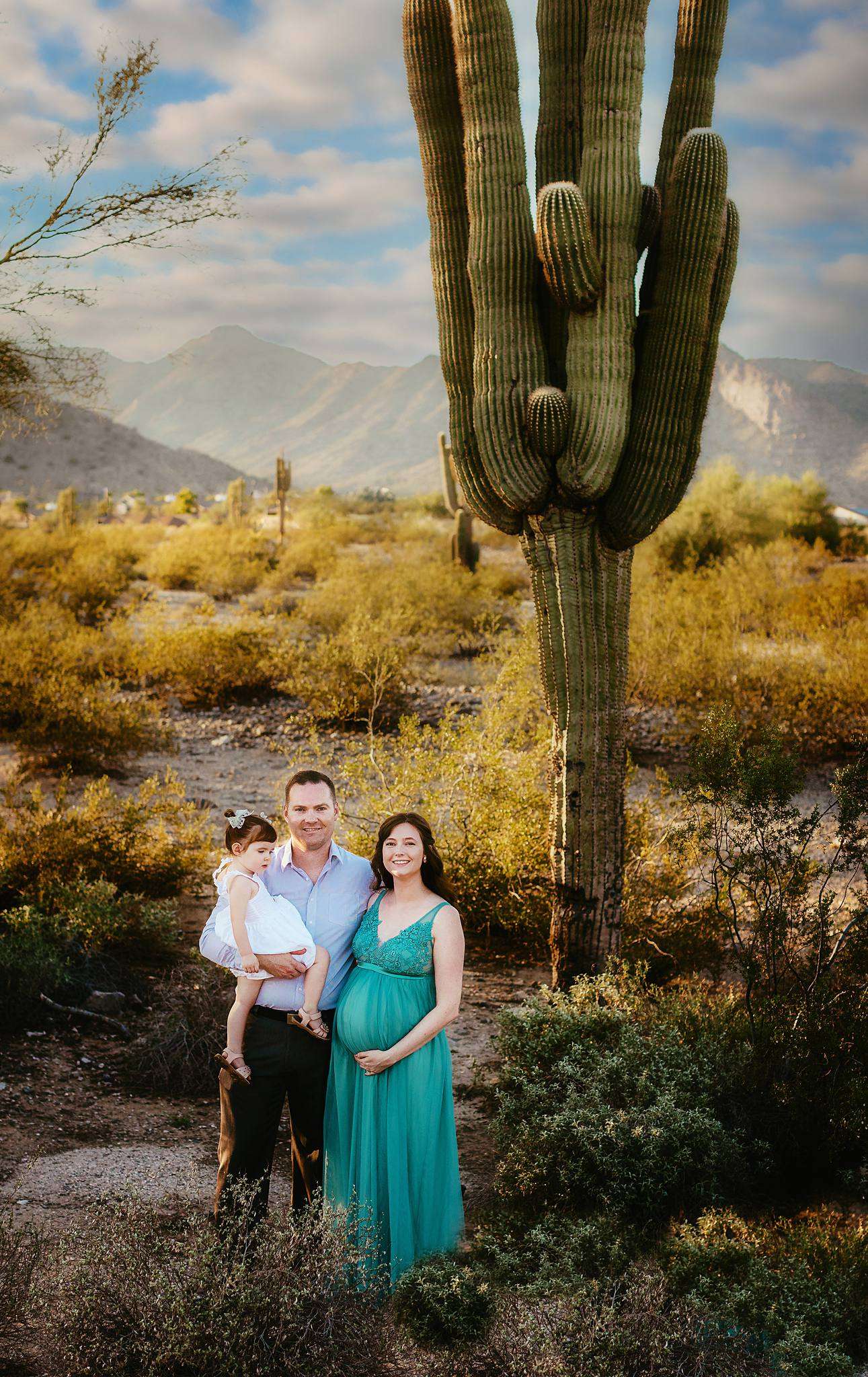 Verrado Maternity Photographer, professional maternity photos, maternity photography near me