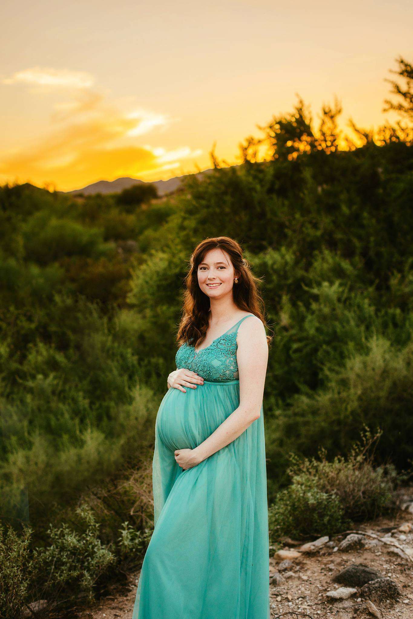 Verrado Maternity Photographer, professional maternity photos, maternity photography near me