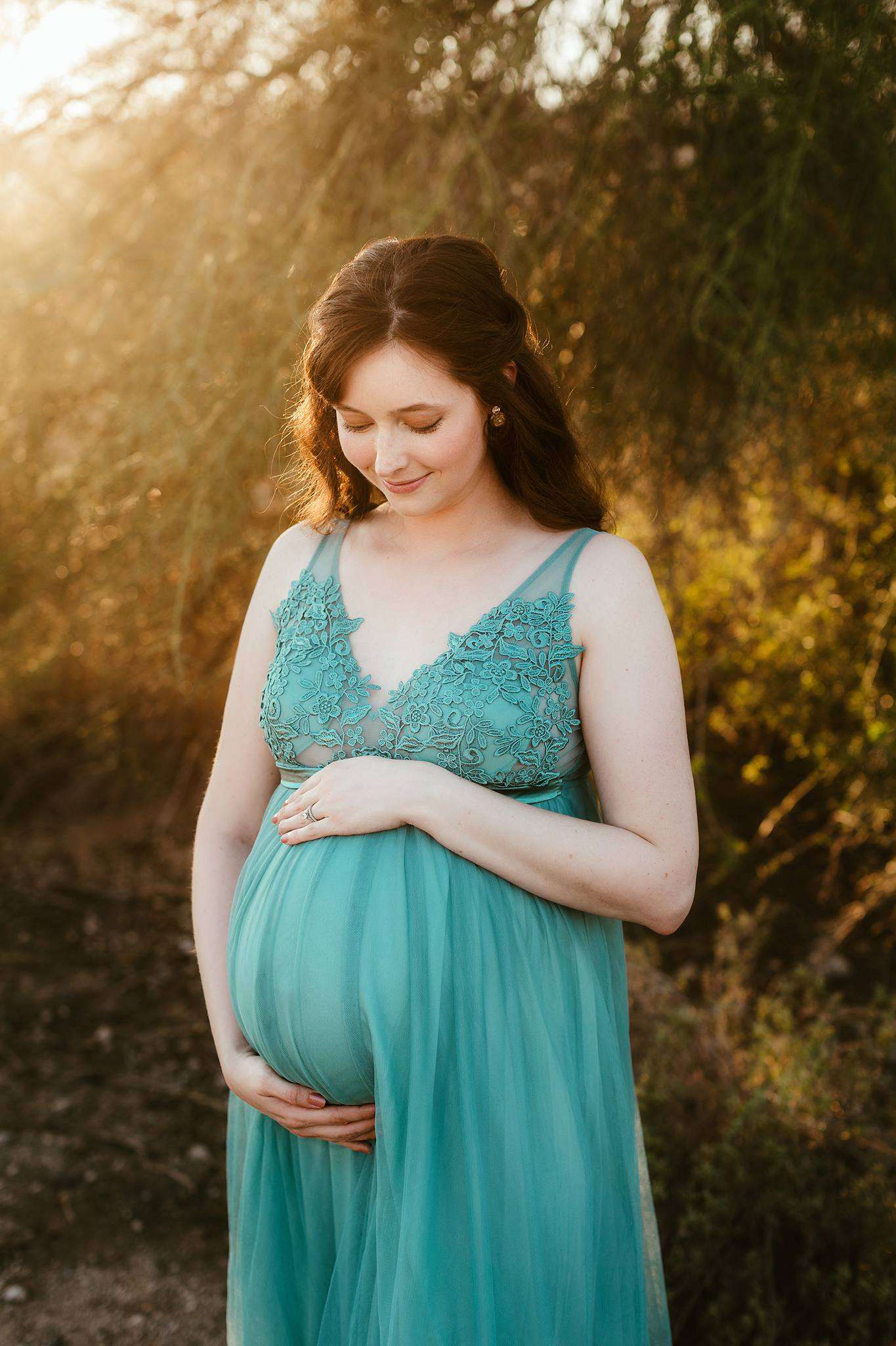 Verrado Maternity Photographer, professional maternity photos, maternity photography near me