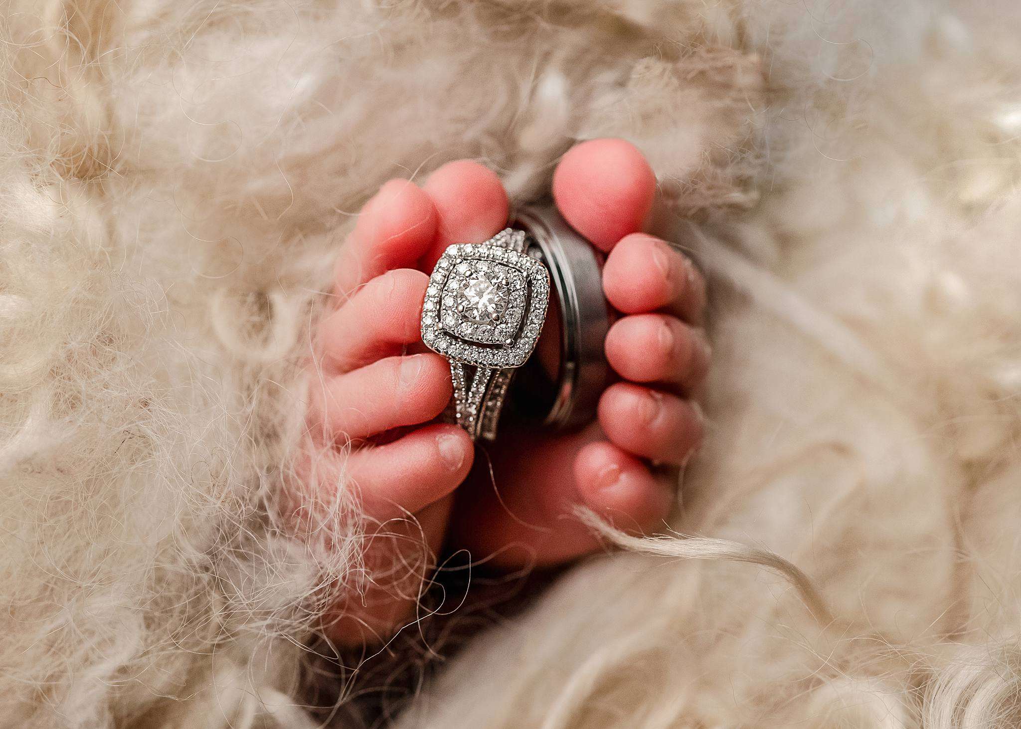 Scottsdale AZ Newborn Photographer, newborn portraits near me, luxury newborn photography, award winning newborn photos