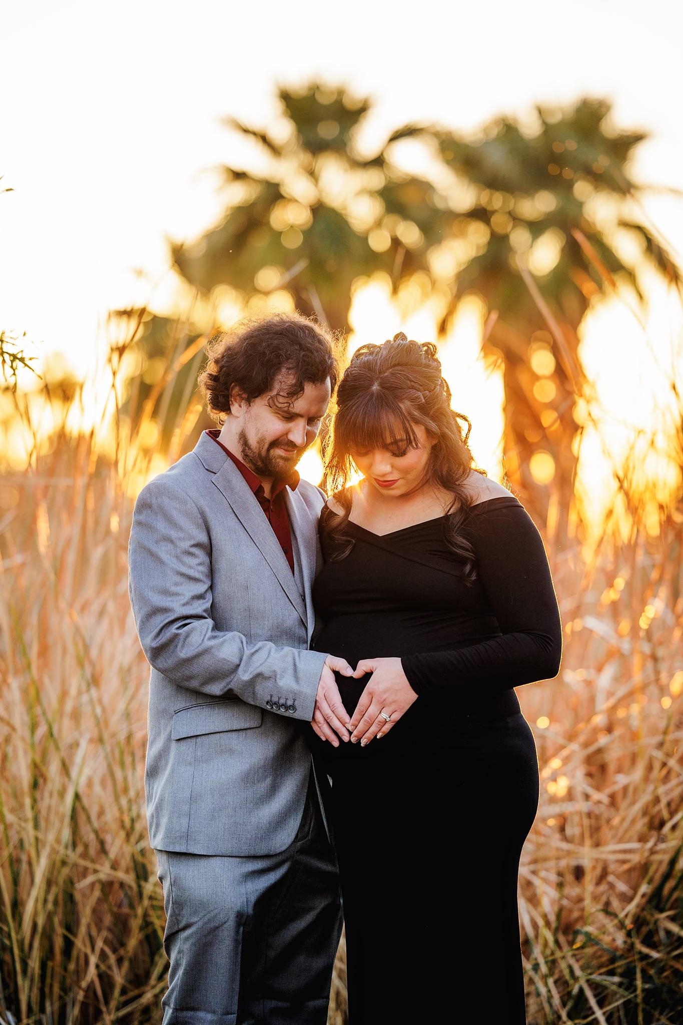 Paradise Valley maternity photographer, maternity photoshoot near me, maternity photography near me