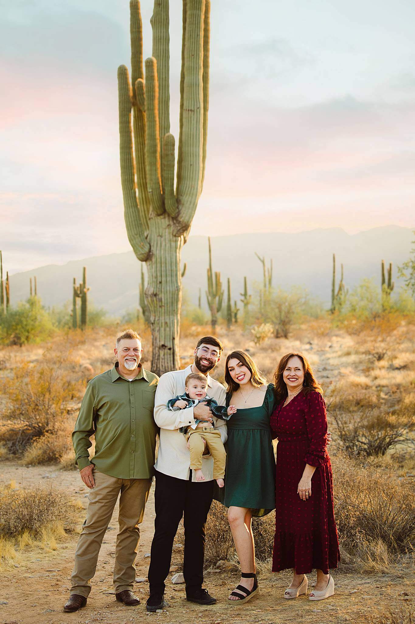 family portraits Verrado AZ, family photography Litchfield Park AZ, professional family photos, family photography packages