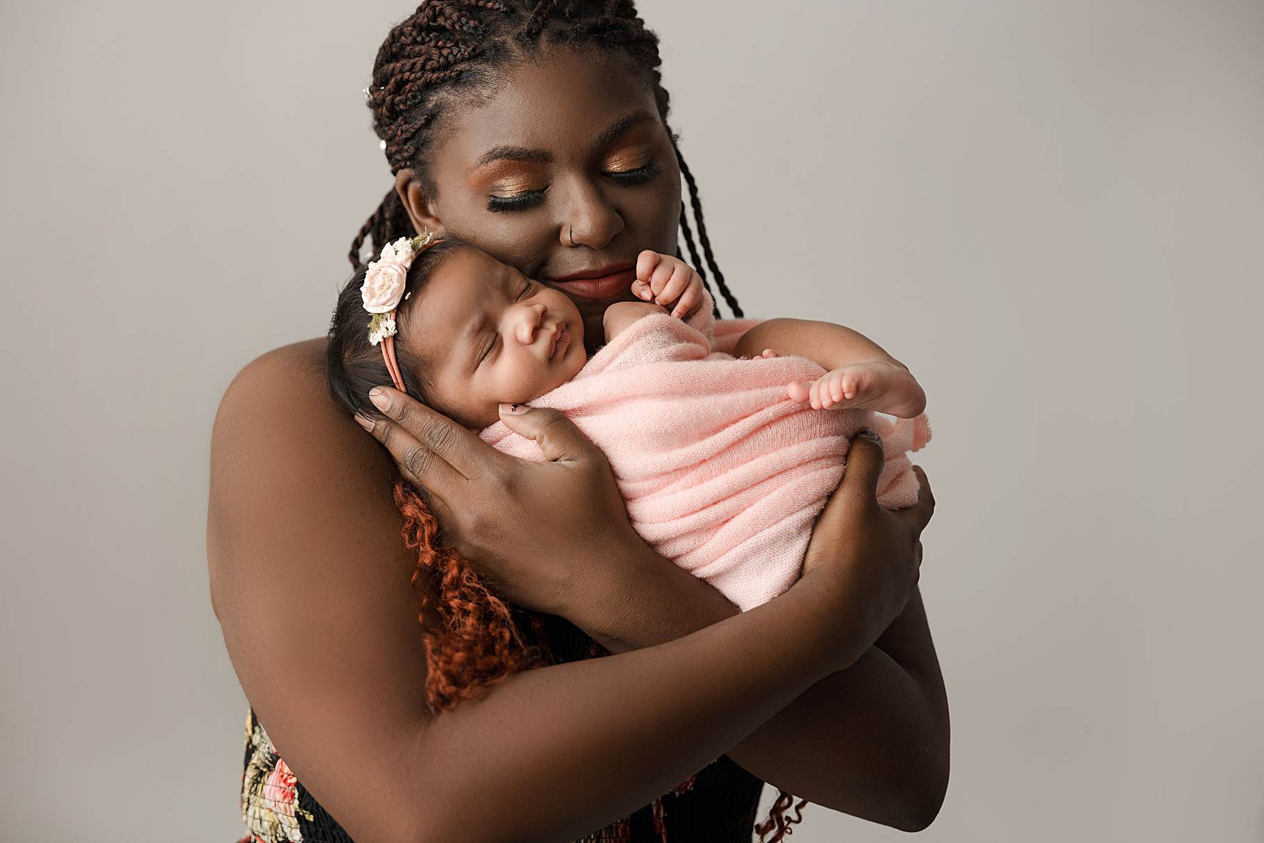 Buckeye AZ baby photography, Buckeye AZ Newborn Photographer, in home portrait session Buckeye AZ, newborn photography packages