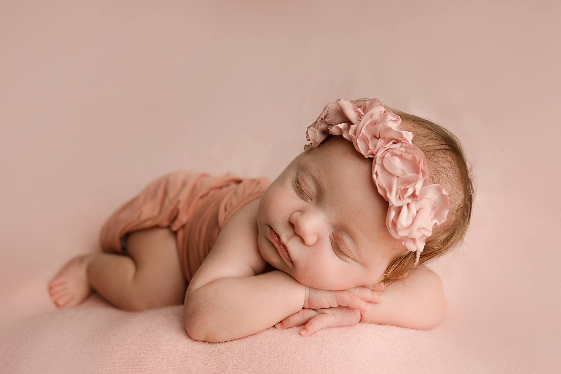 newborn baby photography near me Phoenix, Verrado infant photographer, best newborn photographer Litchfield Park