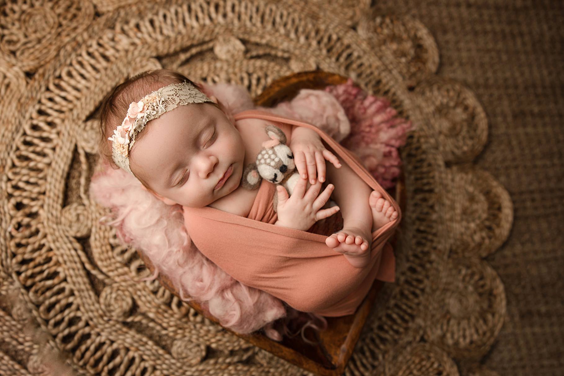 newborn baby photography near me Phoenix, Verrado infant photographer, best newborn photographer Litchfield Park